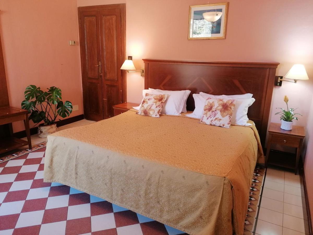 Hotel La Rondinella Cannero Riviera Zewnętrze zdjęcie